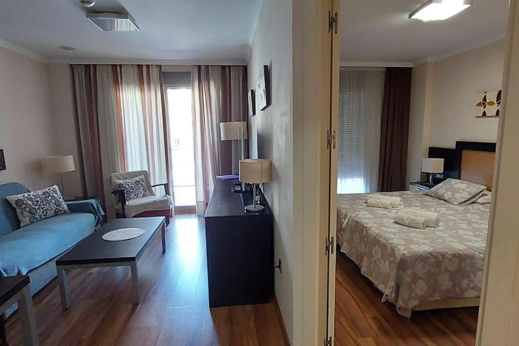 Elegante Alojamiento Con Piscina A 200 M Del Mar. Apartment Беналмадена Екстериор снимка