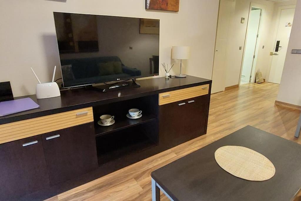 Elegante Alojamiento Con Piscina A 200 M Del Mar. Apartment Беналмадена Екстериор снимка