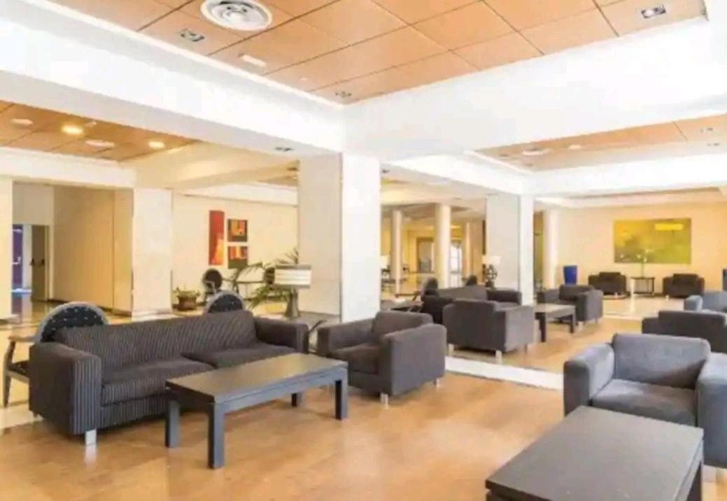 Elegante Alojamiento Con Piscina A 200 M Del Mar. Apartment Беналмадена Екстериор снимка