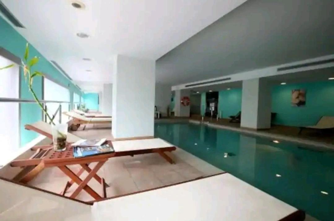 Elegante Alojamiento Con Piscina A 200 M Del Mar. Apartment Беналмадена Екстериор снимка